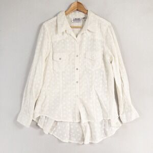 Back In The Saddle Shirt Womens Sz Large White Floral Eyelet High Low Western